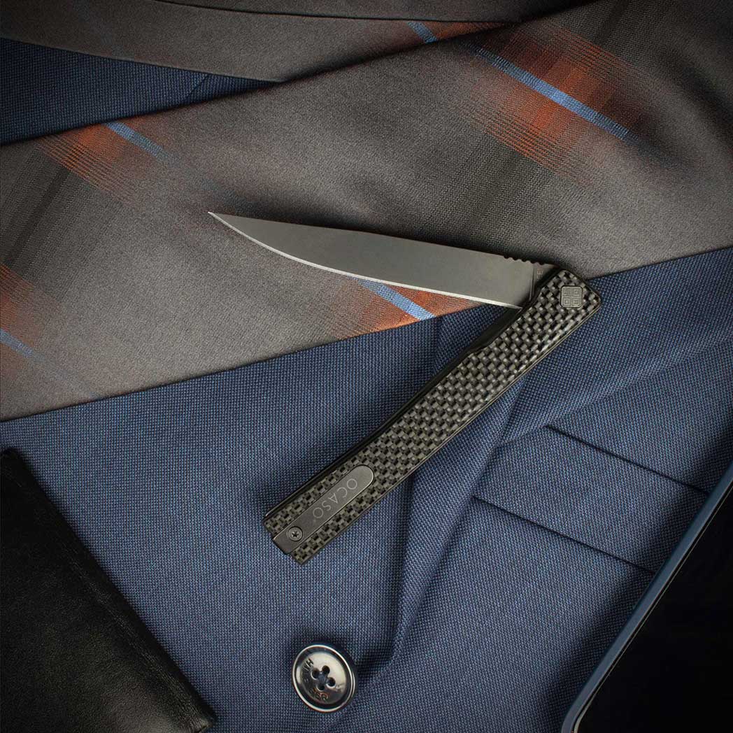 Carbon Fiber Solstice gentleman's knife black blade