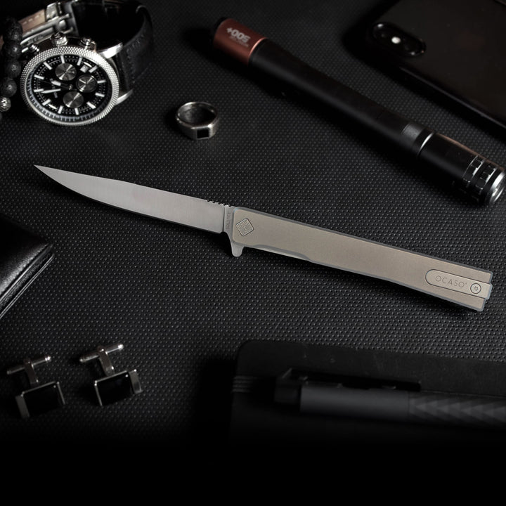Solstice Gentleman's knife