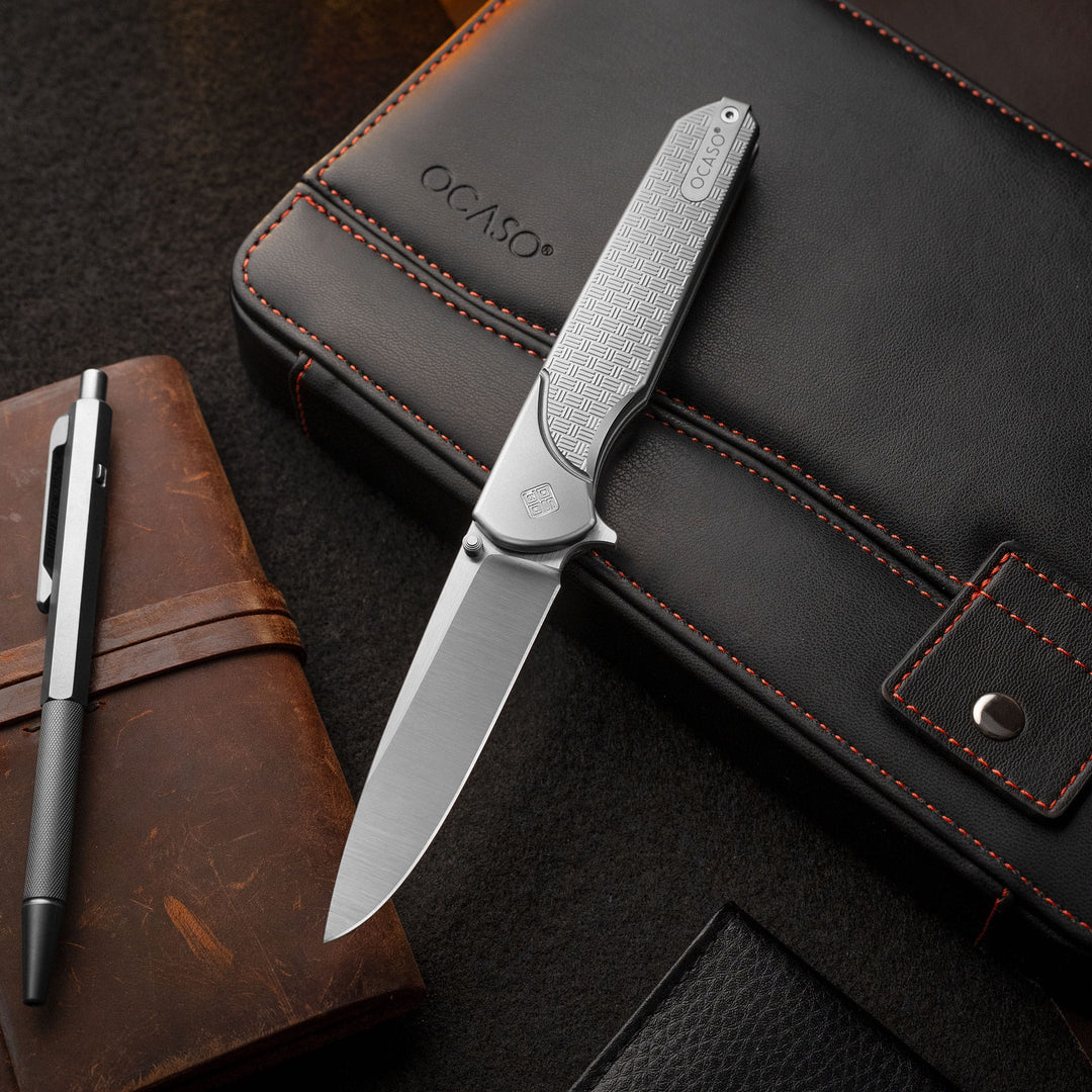 Titanium M390 Gentleman's Pocket Knife Charter