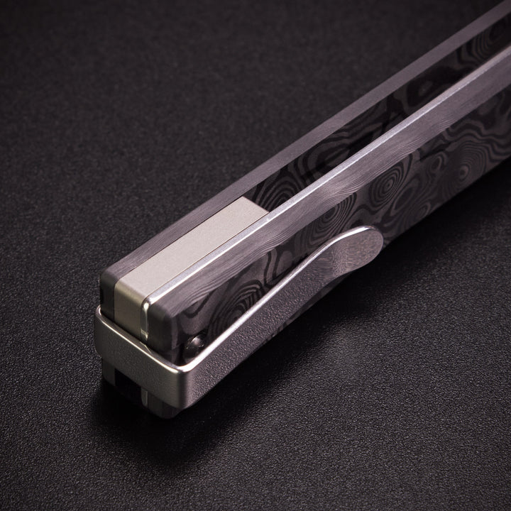 Damasteel Solstice Gentleman's Knife Black Dunes Fat Carbon