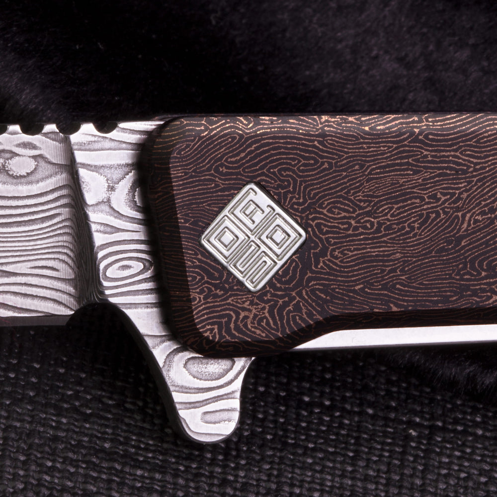 Damasteel Solstice Gentleman's Knife Space Coral Fat Carbon
