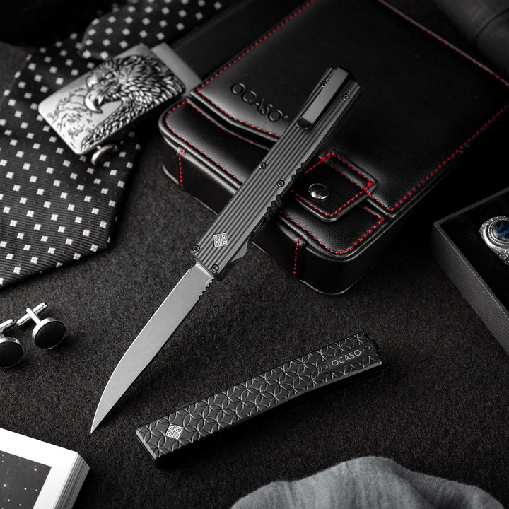 Lucent Automatic OTF Straight blade, Pinstripe handle, Black – clip side