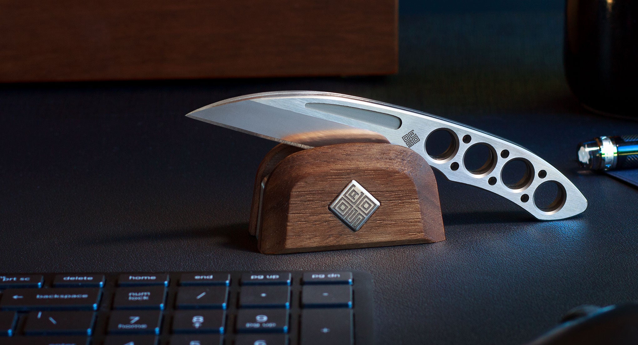 Duo Desk Knife on desktop