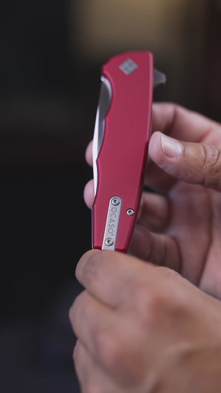 Ocaso Strategy red aluminum pocket knife D2